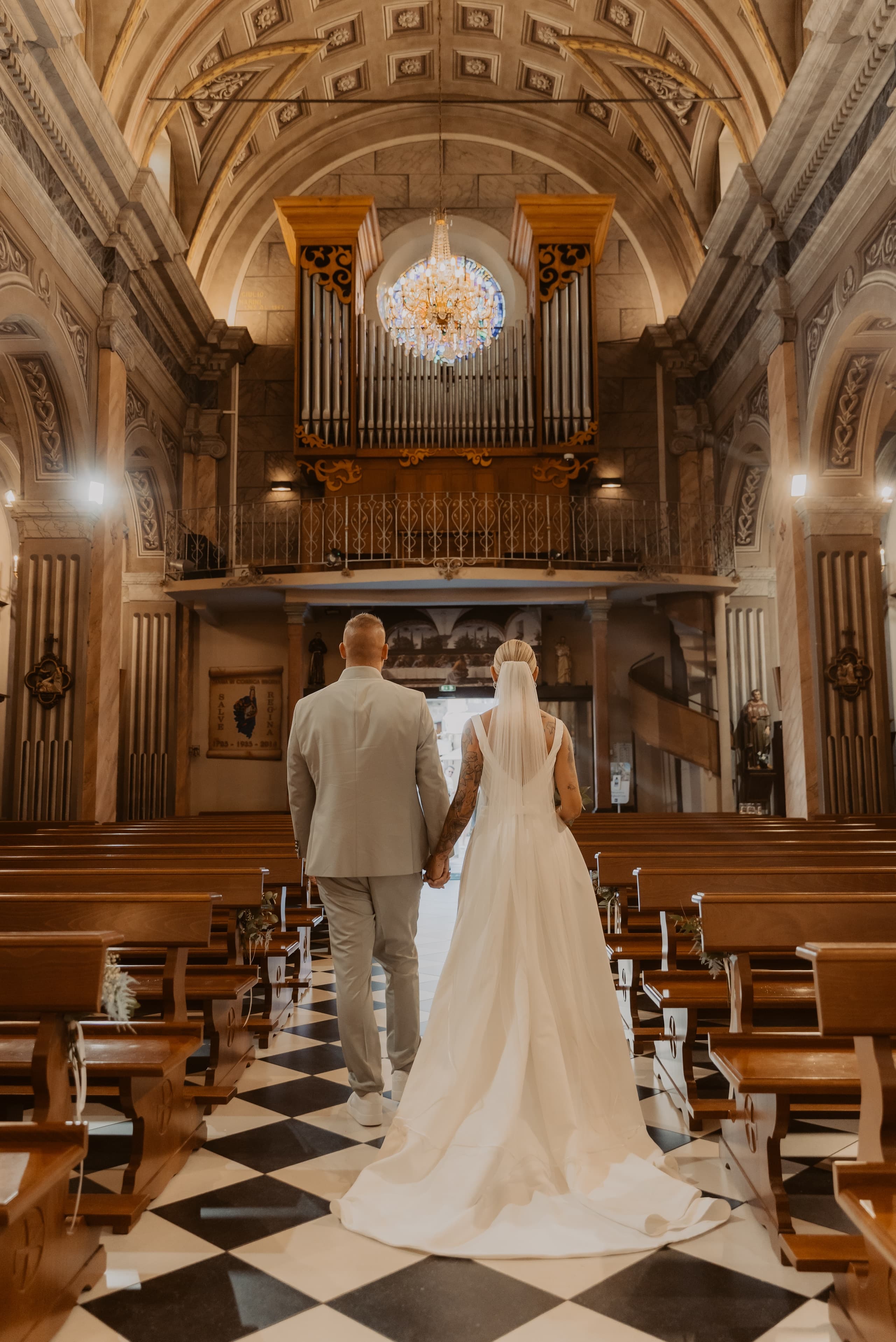 Gallery cover image